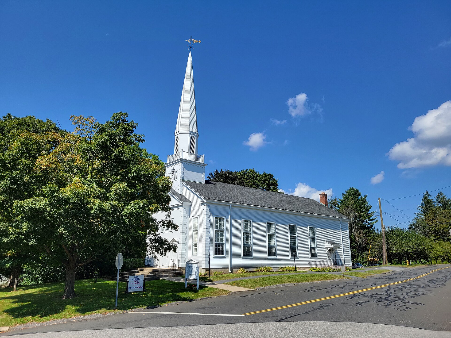 Harwinton Congregational Church in Harwinton, Connecticut